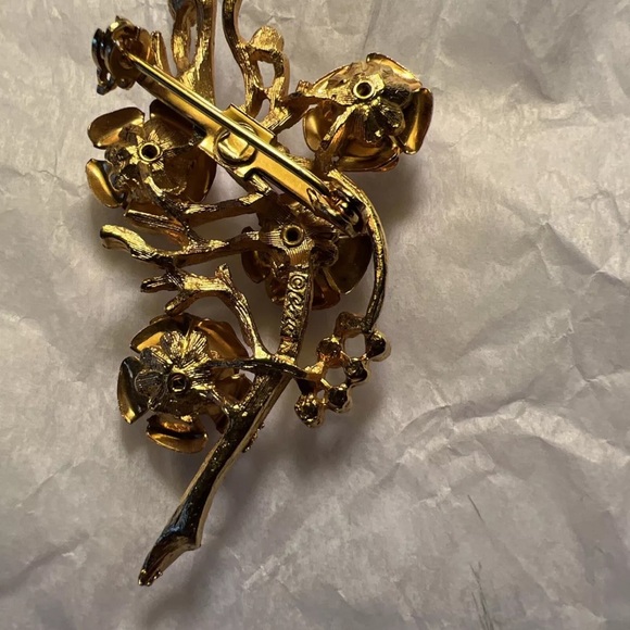 Brooch CORO Signed Gold Roses Bouquet Brooch Pin, Coro Jewelry, 1960’s - Picture 5 of 7